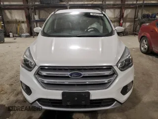 2017 Ford Escape SE with VIN 1FMCU9GD5HUB01596, listed as a Copart auction lot 88322465 with 119,892 mi miles and Non Repairable. Bid and sale history available at DreamBid. Image 5.