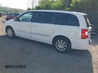 2013 Chrysler Town & Country Touring with VIN 2C4RC1BG9DR744836, listed as a IAAI auction lot 42104087 with 159,482 mi miles. Bid and sale history available at carsss.com. Image 3.