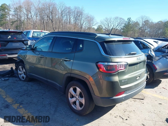 2018 Jeep Compass Altitude with VIN 3C4NJDBBXJT290891, listed as a IAAI auction lot 41741412 with 182,716 mi miles and . Bid and sale history available at carsss.com. Image 3.