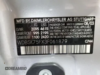 2003 Mercedes-Benz SL 500 z VIN WDBSK75FX3F061879, wystawiony jako Copart lot #55930265 z przebiegiem 117 824 mil mil oraz Tytuł czysty. Historia ofert i sprzedaży dostępna na DreamBid. Obrazek 13.