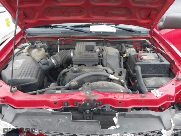 2005 Chevrolet Colorado 1SE LS Z71 with VIN 1GCDS136858136905, listed as a IAAI auction lot 41426716 with 335,182 mi miles. Bid and sale history available at carsss.com. Image 10.