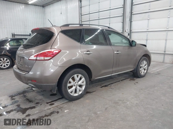 2011 Nissan Murano SV z VIN JN8AZ1MW1BW170144, wystawiony jako IAAI lot #40907965 z przebiegiem 137 791 mil mil oraz . Historia ofert i sprzedaży dostępna na DreamBid. Obrazek 4.