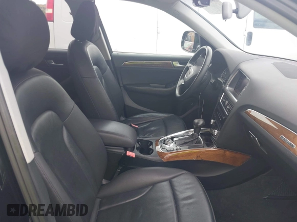2015 Audi Q5 Premium with VIN WA1CFAFPXFA003961, listed as a IAAI auction lot 42061872 with 150,601 mi miles. Bid and sale history available at carsss.com. Image 5.
