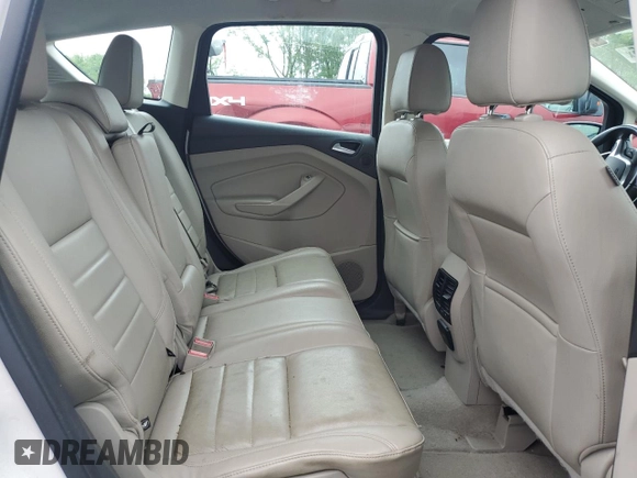 2015 Ford C-Max SEL z VIN 1FADP5BU9FL103750, wystawiony jako Copart lot #59966635 z przebiegiem Nie podano mil oraz Szkoda całkowita • Salvage title. Historia ofert i sprzedaży dostępna na DreamBid. Obrazek 10.