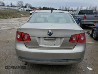 2006 Volkswagen Jetta с VIN 3VWAJ71K56M642923, выставлен на аукционе Copart как лот 44745304 с пробегом Не указан миль и Списание • Salvage title. История ставок и продаж доступна на DreamBid. Изображение 6.