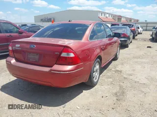 2007 Ford Five Hundred SEL z VIN 1FAFP24107G101101, wystawiony jako IAAI lot #42245174 z przebiegiem Nie podano mil oraz . Historia ofert i sprzedaży dostępna na DreamBid. Obrazek 4.