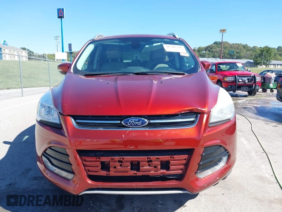 2015 Ford Escape Titanium with VIN 1FMCU9J92FUA53699, listed as a IAAI auction lot 40500310 with 197,581 mi miles. Bid and sale history available at carsss.com. Image 12.
