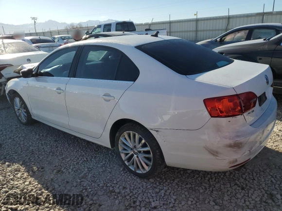 2013 Volkswagen Jetta SEL with VIN 3VWLX7AJ1DM365862, listed as a Copart auction lot 50640445 with Not provided miles and Salvage title. Bid and sale history available at DreamBid. Image 2.
