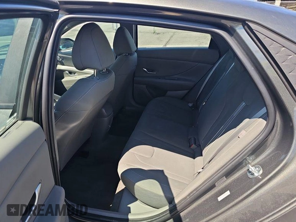2024 Hyundai Elantra SEL with VIN KMHLM4DG6RU648010, listed as a IAAI auction lot 42852865 with 29,603 mi miles and . Bid and sale history available at DreamBid. Image 8.