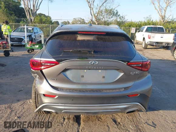 2017 Infiniti QX30 Luxury with VIN SJKCH5CR3HA020551, listed as a IAAI auction lot 41501816 with 78,511 mi miles. Bid and sale history available at carsss.com. Image 16.