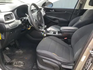 2018 Kia Sorento LX z VIN 5XYPG4A31JG345348, wystawiony jako Copart lot #55413455 z przebiegiem 64 868 mil mil oraz Szkoda całkowita • Salvage title. Historia ofert i sprzedaży dostępna na DreamBid. Obrazek 7.