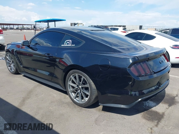 2017 Ford Mustang GT z VIN 1FA6P8CF7H5266205, wystawiony jako IAAI lot #42207939 z przebiegiem 63 886 mil mil oraz . Historia ofert i sprzedaży dostępna na DreamBid. Obrazek 3.