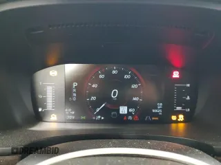 2017 Volvo S90 Momentum z VIN YV1102AK2H1008259, wystawiony jako Copart lot #70312414 z przebiegiem 90 625 mil mil oraz Szkody całkowita. Historia ofert i sprzedaży dostępna na DreamBid. Obrazek 9.