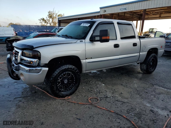2004 GMC Sierra 1500 Crew Cab SLT with VIN 2GTEK13T541387070, listed as a Copart auction lot 78411014 with NaN miles and Salvage Title. Bid and sale history available at carsss.com. Image 1.