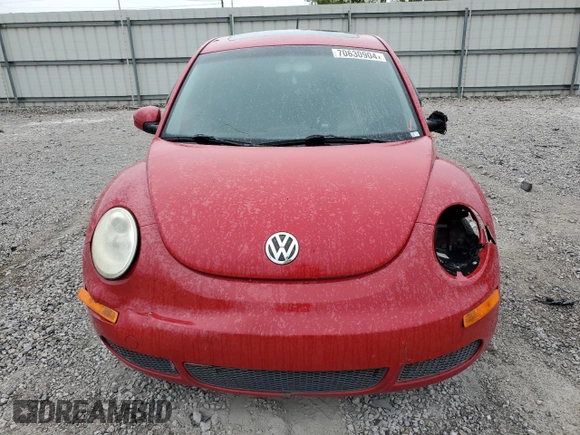 2009 Volkswagen Beetle S z VIN 3VWRW31C19M514138, wystawiony jako Copart lot #70630904 z przebiegiem 186 452 mil mil oraz Szkoda całkowita • Salvage title. Historia ofert i sprzedaży dostępna na DreamBid. Obrazek 5.