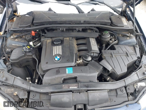 2011 BMW 3 Series 328i xDrive with VIN WBAPK7C59BA821214, listed as a IAAI auction lot 41293463 with 159,226 mi miles. Bid and sale history available at carsss.com. Image 10.