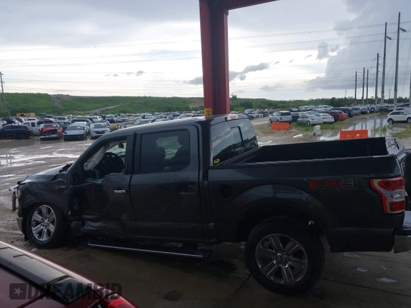 2018 Ford F-150 XL с VIN 1FTEW1E56JKF99863, выставлен на аукционе IAAI как лот 42724071 с пробегом 130 322 миль миль и . История ставок и продаж доступна на DreamBid. Изображение 14.