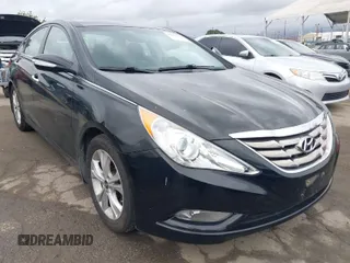 2012 Hyundai Sonata SE z VIN 5NPEC4AC5CH375256, wystawiony jako IAAI lot #42072136 z przebiegiem 143 967 mil mil oraz . Historia ofert i sprzedaży dostępna na DreamBid. Obrazek 1.