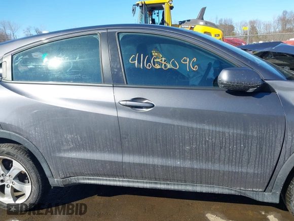 2017 Honda HR-V LX with VIN 3CZRU6H3XHM702603, listed as a IAAI auction lot 41668096 with 1 mi miles. Bid and sale history available at carsss.com. Image 14.