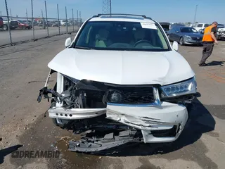 2020 Acura MDX Sport Hybrid w/Technology Pkg with VIN 5J8YD7H58LL000333, listed as a IAAI auction lot 41817961 with 59,463 mi miles. Bid and sale history available at carsss.com. Image 6.