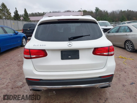 2017 Mercedes-Benz GLC 300 z VIN WDC0G4JB9HF186711, wystawiony jako IAAI lot #40883506 z przebiegiem 117 683 mil mil oraz . Historia ofert i sprzedaży dostępna na DreamBid. Obrazek 15.