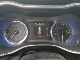 2015 Chrysler 200 Limited with VIN 1C3CCCAB8FN593354, listed as a Copart auction lot 84081754 with 219,139 mi miles and Salvage Title. Bid and sale history available at carsss.com. Image 9.