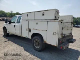2004 Ford F-250 XL z VIN 1FTNX20L34EC38196, wystawiony jako Copart lot #60307245 z przebiegiem 232 347 mil mil oraz Czysty tytuł • Clean title. Historia ofert i sprzedaży dostępna na DreamBid. Obrazek 2.