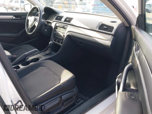 2014 Volkswagen Passat S with VIN 1VWAS7A34EC120855, listed as a IAAI auction lot 42134586 with 61,825 mi miles and . Bid and sale history available at DreamBid. Image 5.
