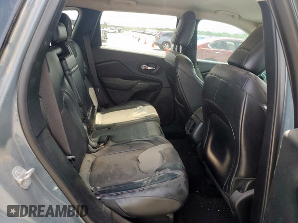 2014 Jeep Cherokee Trailhawk with VIN 1C4PJMBS0EW185737, listed as a Copart auction lot 63463015 with 199,983 mi miles and Clean title. Bid and sale history available at DreamBid. Image 11.