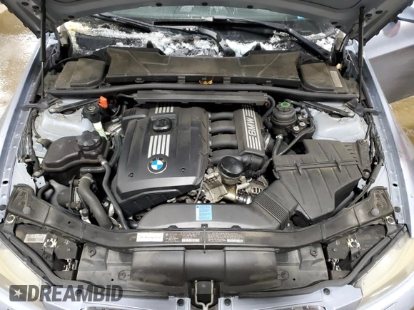 2010 BMW 3 Series 328i xDrive with VIN WBAPK5C54AA647135, listed as a Copart auction lot 45022455 with 87,685 mi miles and Salvage title. Bid and sale history available at DreamBid. Image 11.