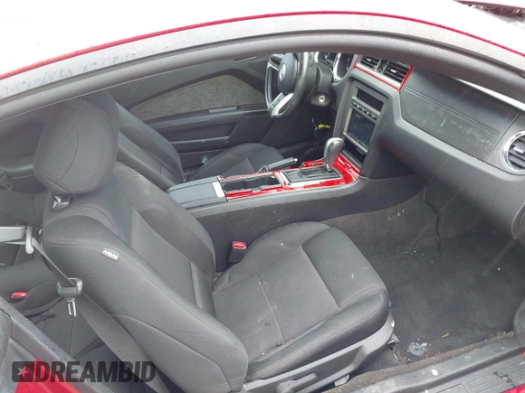 2013 Ford Mustang V6 with VIN 1ZVBP8AM6D5266696, listed as a IAAI auction lot 42472212 with 144,914 mi miles and . Bid and sale history available at DreamBid. Image 5.