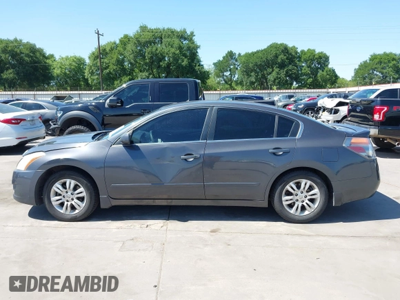 2012 Nissan Altima 2.5 with VIN 1N4AL2AP0CN566515, listed as a IAAI auction lot 41977356 with 294,729 mi miles and . Bid and sale history available at DreamBid. Image 14.