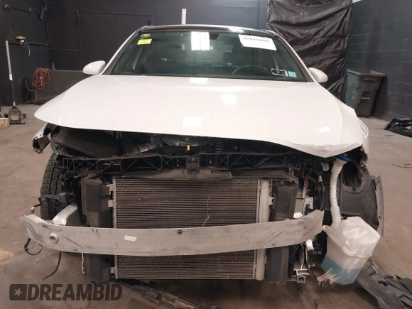 2019 Mercedes-Benz A 220 z VIN WDD3G4FB7KW022043, wystawiony jako IAAI lot #42018688 z przebiegiem 55 403 mil mil oraz . Historia ofert i sprzedaży dostępna na DreamBid. Obrazek 6.