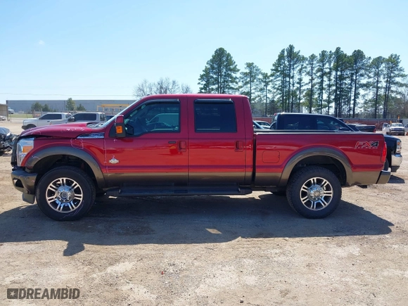 2015 Ford Super Duty F-250 SRW Lariat with VIN 1FT7W2BT5FED40059, listed as a IAAI auction lot 41762002 with 117,036 mi miles. Bid and sale history available at carsss.com. Image 15.