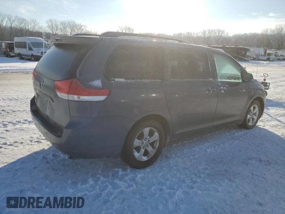 2013 Toyota Sienna LE AAS with VIN 5TDKK3DC4DS355829, listed as a Copart auction lot 41660235 with 99,517 mi miles and Salvage title. Bid and sale history available at DreamBid. Image 3.