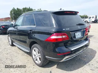 2013 Mercedes-Benz M 350 with VIN 4JGDA5HB8DA206132, listed as a IAAI auction lot 42015944 with 51,892 mi miles and . Bid and sale history available at carsss.com. Image 3.