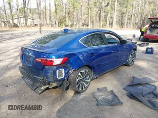 2016 Acura ILX w/Premium/A-SPEC Pkg with VIN 19UDE2F8XGA005725, listed as a IAAI auction lot 41844542 with 164,136 mi miles. Bid and sale history available at carsss.com. Image 4.