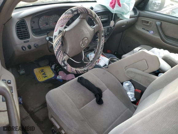2004 Toyota Sequoia SR5 with VIN 5TDZT34AX4S218937, listed as a Copart auction lot 88211735 with 0 mi miles and Salvage Title. Bid and sale history available at carsss.com. Image 8.