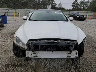 2013 Jaguar XJ with VIN SAJWA2GB8DLV52975, listed as a Copart auction lot 79123644 with 160,473 mi miles and Salvage Title. Bid and sale history available at carsss.com. Image 5.