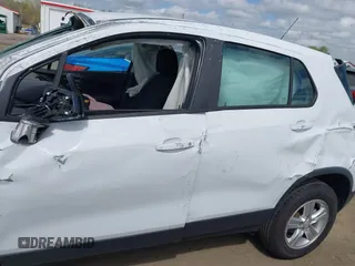 2020 Chevrolet Trax LS with VIN KL7CJNSB2LB065279, listed as a IAAI auction lot 41920404 with 53,608 mi miles. Bid and sale history available at carsss.com. Image 14.