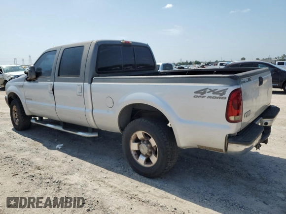 2001 Ford F-250 XL with VIN 1FTNW21F81EC72433, listed as a Copart auction lot 55520905 with 387,113 mi miles and Salvage title. Bid and sale history available at DreamBid. Image 2.