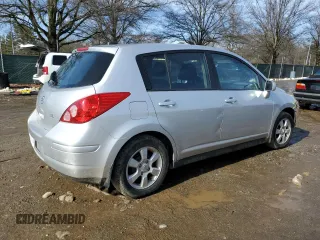 2007 Nissan Versa SL z VIN 3N1BC13E17L414305, wystawiony jako Copart lot #45171315 z przebiegiem 150 291 mil mil oraz Szkoda całkowita • Salvage title. Historia ofert i sprzedaży dostępna na DreamBid. Obrazek 3.