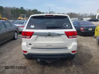 2012 Jeep Grand Cherokee Overland with VIN 1C4RJECT5CC362349, listed as a IAAI auction lot 41760221 with 218,350 mi miles. Bid and sale history available at carsss.com. Image 16.