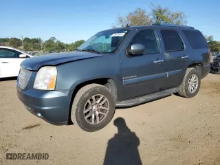 2007 GMC Yukon Denali with VIN 1GKFK63857J385248, listed as a Copart auction lot 75475454 with 102,664 mi miles and Salvage Title. Bid and sale history available at carsss.com. Image 1.