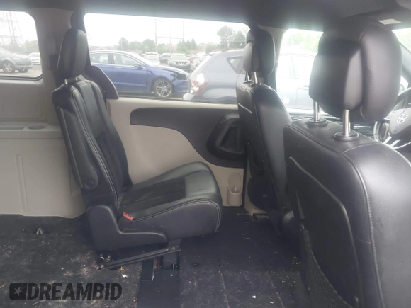 2017 Dodge Grand Caravan SXT with VIN 2C4RDGCG5HR790913, listed as a IAAI auction lot 42176310 with 149,987 mi miles and . Bid and sale history available at DreamBid. Image 8.