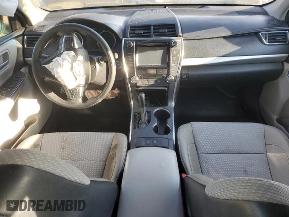 2015 Toyota Camry LE z VIN 4T1BD1FK1FU157092, wystawiony jako Copart lot #43041205 z przebiegiem 172 794 mil mil oraz Szkoda całkowita • Salvage title. Historia ofert i sprzedaży dostępna na DreamBid. Obrazek 8.