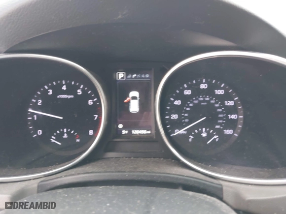 2017 Hyundai Santa Fe Limited Ultimate with VIN KM8SRDHF8HU207282, listed as a IAAI auction lot 41555970 with 120,456 mi miles. Bid and sale history available at carsss.com. Image 7.