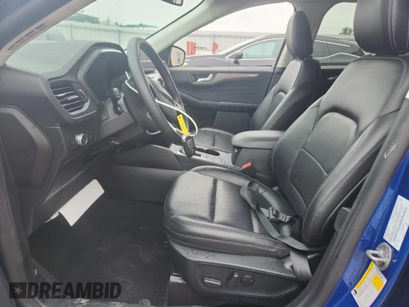 2022 Ford Escape Titanium with VIN 1FMCU9J97NUB05438, listed as a Copart auction lot 62132125 with 35,385 mi miles and Salvage title. Bid and sale history available at DreamBid. Image 7.