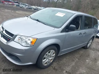 2019 Dodge Grand Caravan SE with VIN 2C4RDGBG6KR573282, listed as a IAAI auction lot 41971202 with 136,363 mi miles. Bid and sale history available at carsss.com. Image 17.