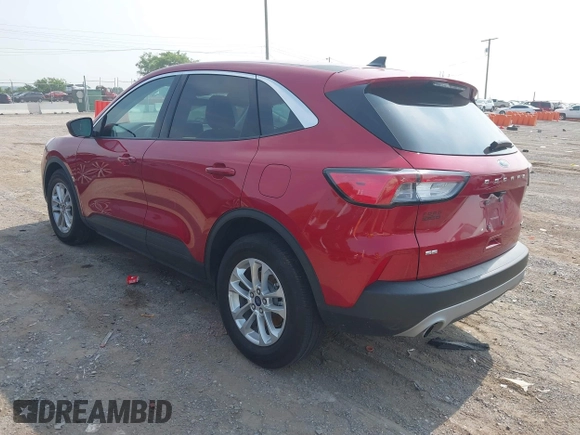 2021 Ford Escape SE with VIN 1FMCU9G63MUA92215, listed as a IAAI auction lot 42439963 with 15,063 mi miles and . Bid and sale history available at DreamBid. Image 3.